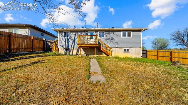 946 Hutchinson Drive, Colorado Springs, CO 80910