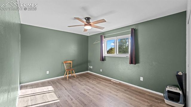 946 Hutchinson Drive, Colorado Springs, CO 80910