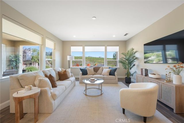 867 Trail View Place, Nipomo, CA 93444