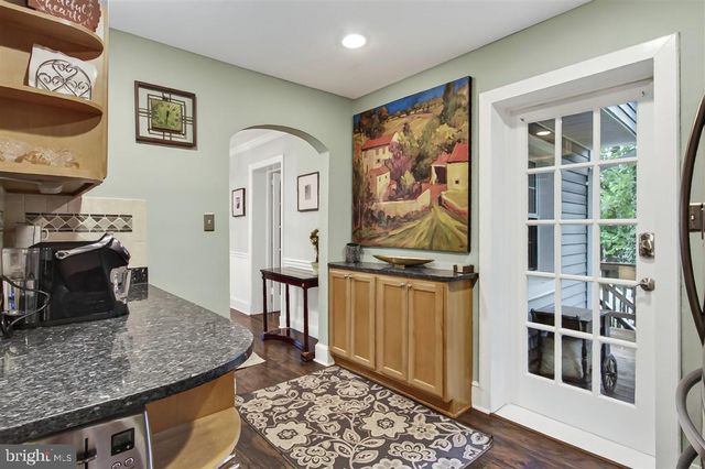 1800 N QUANTICO ST, Arlington, VA 22205