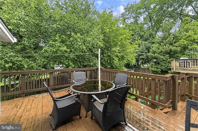 1800 N QUANTICO ST, Arlington, VA 22205