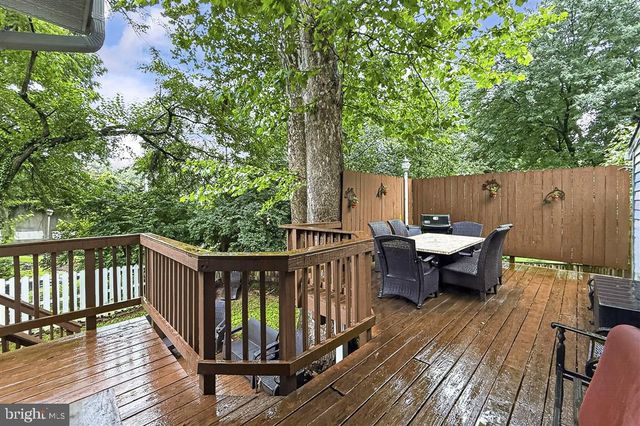 1800 N QUANTICO ST, Arlington, VA 22205