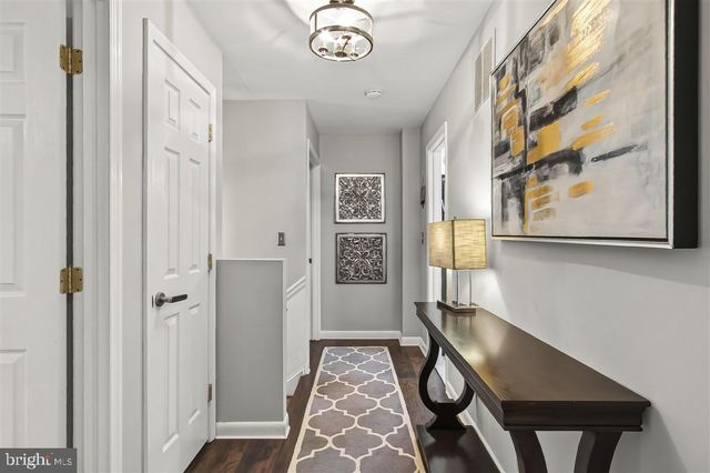 1800 N QUANTICO ST, Arlington, VA 22205
