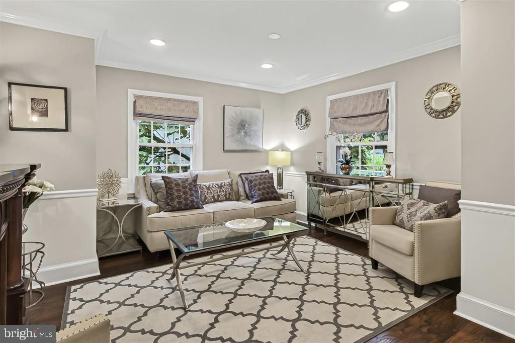 1800 N QUANTICO ST, Arlington, VA 22205