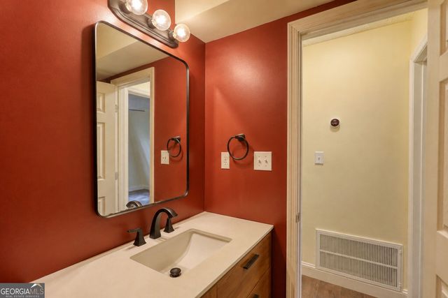 555 Freeman Drive, Athens, GA 30601