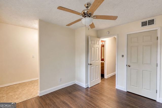 555 Freeman Drive, Athens, GA 30601