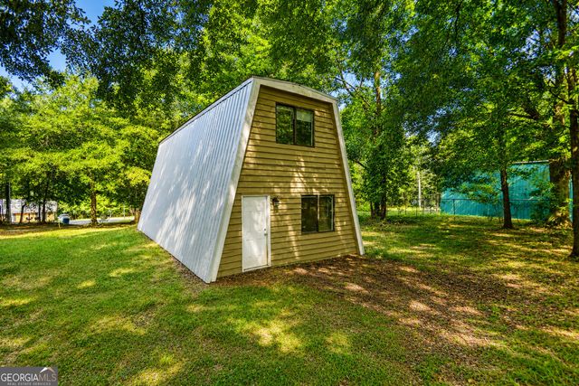 555 Freeman Drive, Athens, GA 30601