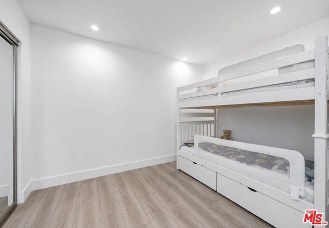 441 N Oakhurst Drive 304, Beverly Hills, CA 90210