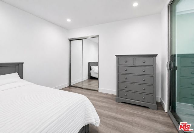 441 N Oakhurst Drive 304, Beverly Hills, CA 90210