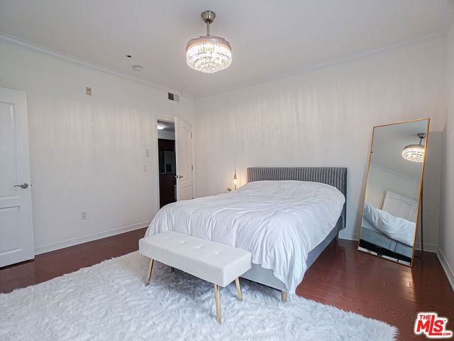 1025 Dewey Avenue 205, Los Angeles, CA 90006