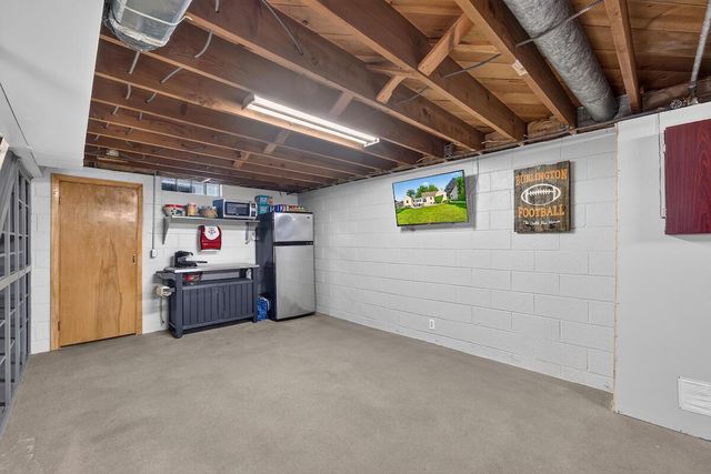 216 S Elmwood AVENUE, Burlington, WI 53105