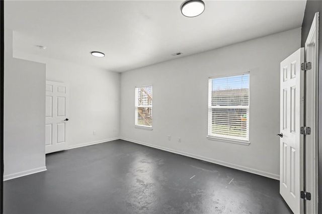 20515 W 220th Terrace, Spring Hill, KS 66083
