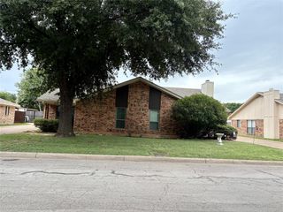 5720 Cancun Drive, North Richland Hills, TX 76180
