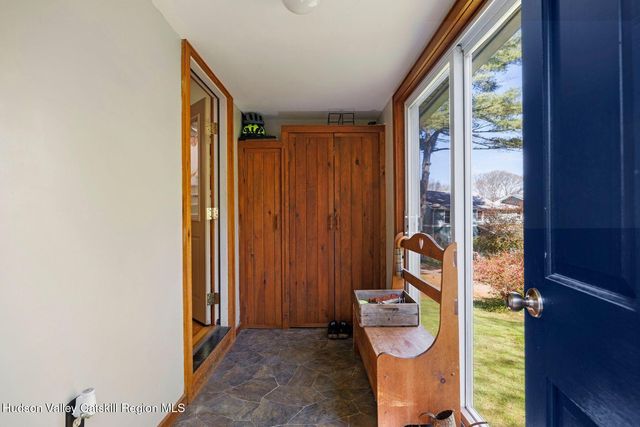 452 Mountain Road, High Falls, NY 12440