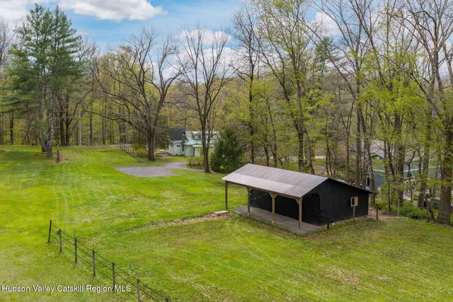 452 Mountain Road, High Falls, NY 12440