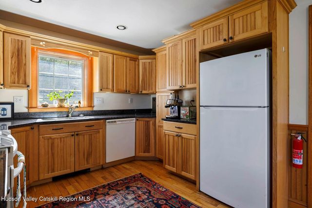 452 Mountain Road, High Falls, NY 12440