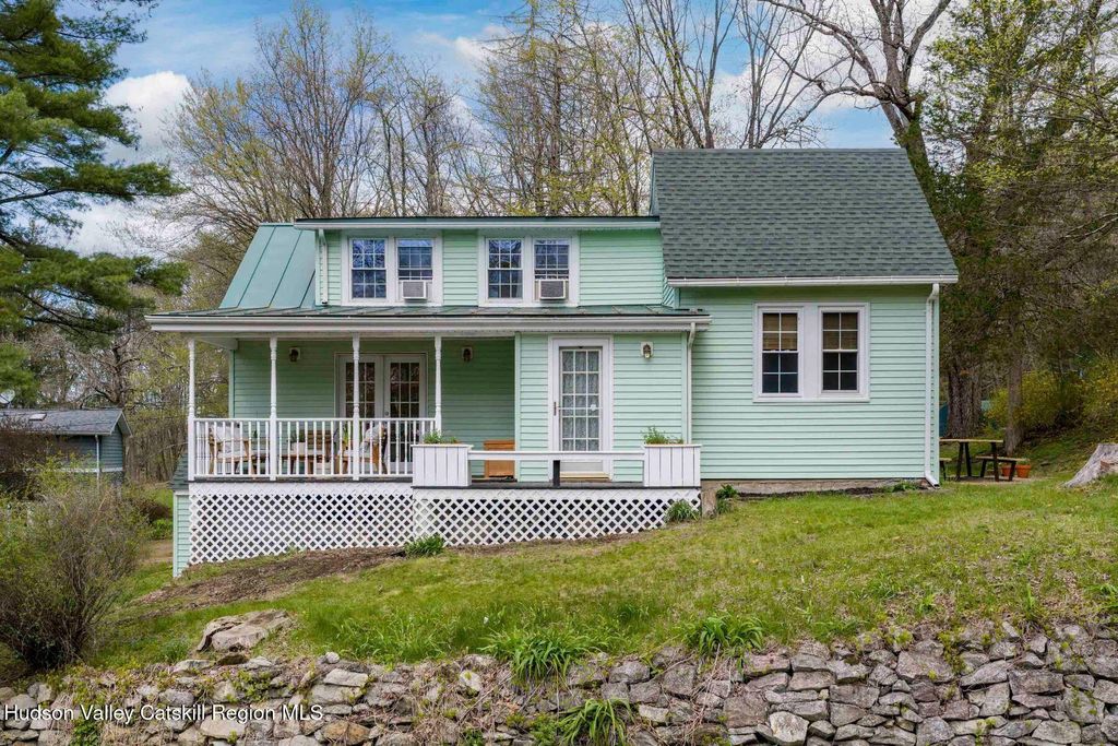 452 Mountain Road, High Falls, NY 12440