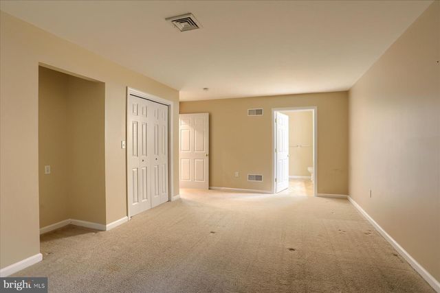 12 CREEK BANK DR, Mechanicsburg, PA 17050