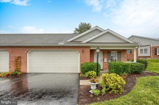 12 CREEK BANK DR, Mechanicsburg, PA 17050