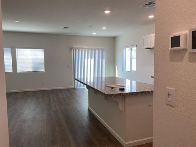 3859 Berrybridge St, Sacramento, CA 95834