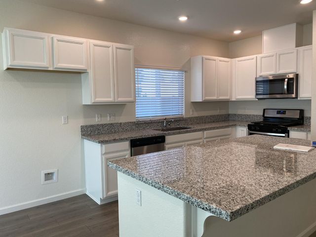 3859 Berrybridge St, Sacramento, CA 95834