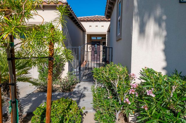 61125 Living Stone Drive, La Quinta, CA 92253