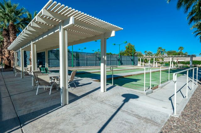 61125 Living Stone Drive, La Quinta, CA 92253