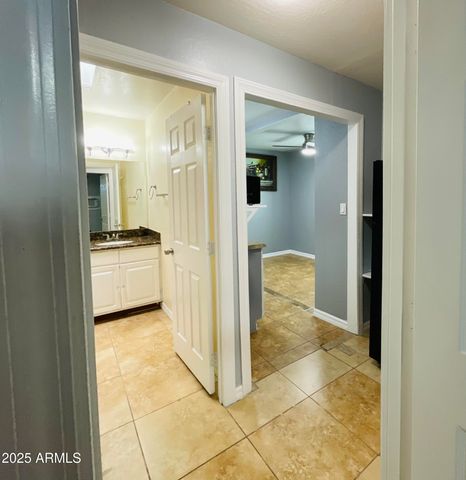 3720 W Mauna Loa Lane Studio, Phoenix, AZ 85053