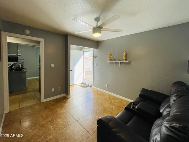 3720 W Mauna Loa Lane Studio, Phoenix, AZ 85053