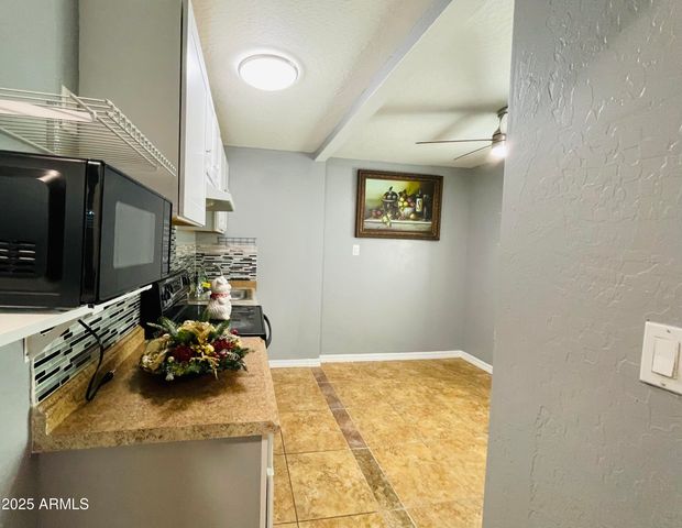 3720 W Mauna Loa Lane Studio, Phoenix, AZ 85053