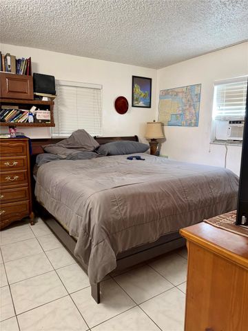 1718 NW 7th Street, Fort Lauderdale, FL 33311