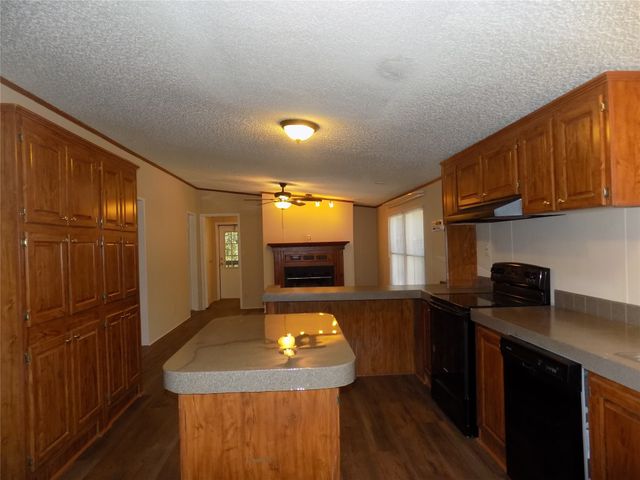 9489 Old Agnes Road, Springtown, TX 76082