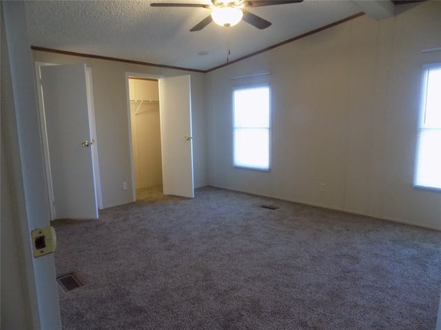 9489 Old Agnes Road, Springtown, TX 76082