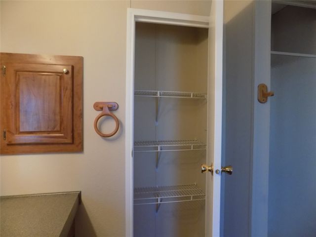 9489 Old Agnes Road, Springtown, TX 76082