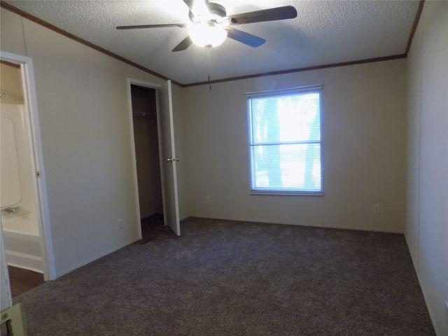 9489 Old Agnes Road, Springtown, TX 76082