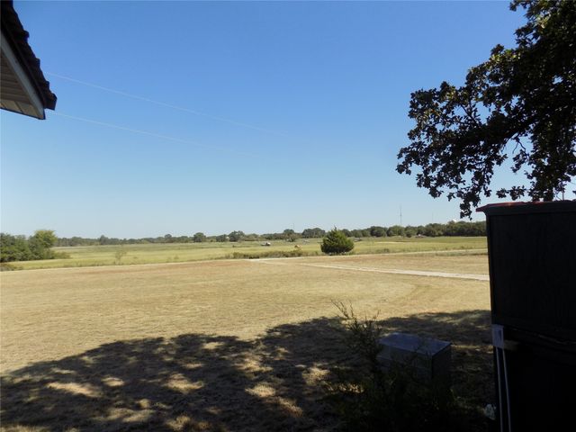 9489 Old Agnes Road, Springtown, TX 76082
