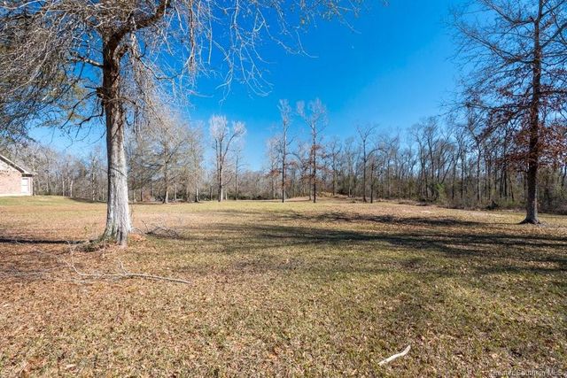 2192 Sutherland Road, Lake Charles, LA 70611