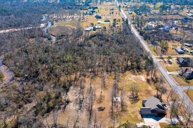 2192 Sutherland Road, Lake Charles, LA 70611