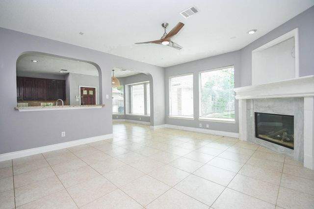 215 Wildmoor Court, Houston, TX 77094