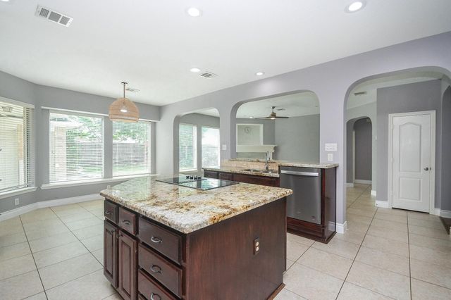 215 Wildmoor Court, Houston, TX 77094