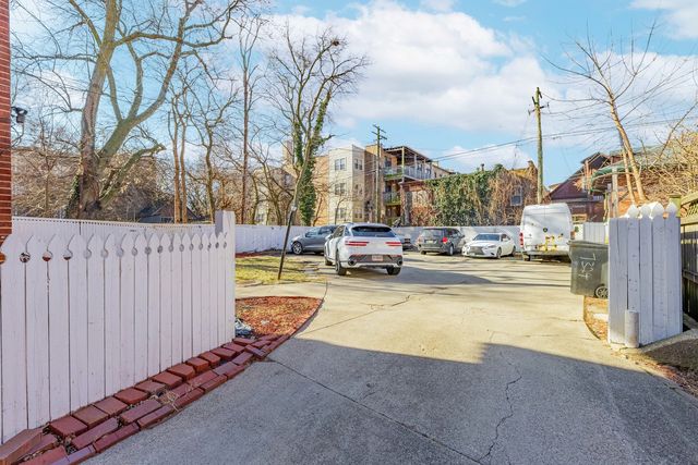 7324 S South Shore Drive 1, Chicago, IL 60649