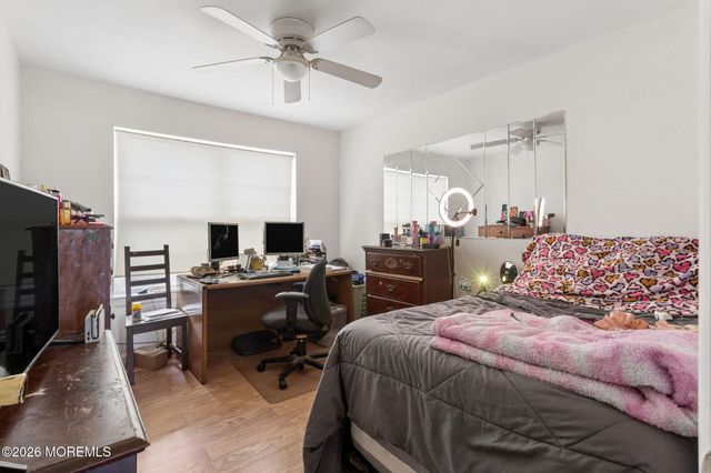 1724 2nd Avenue, Toms River, NJ 08757