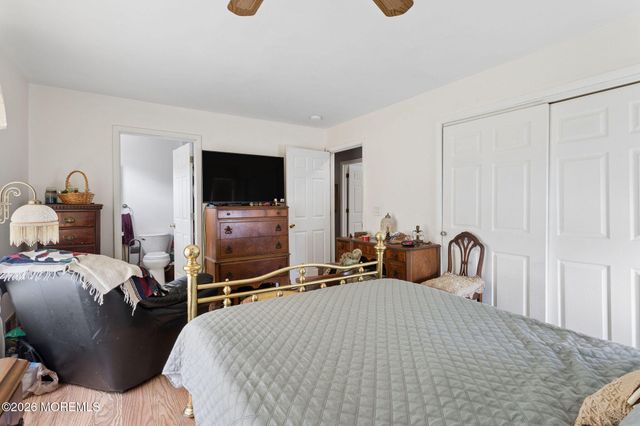 1724 2nd Avenue, Toms River, NJ 08757