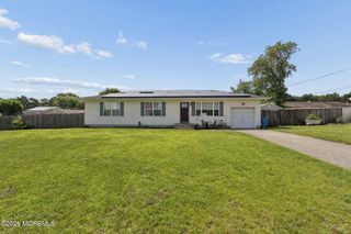 1724 2nd Avenue, Toms River, NJ 08757