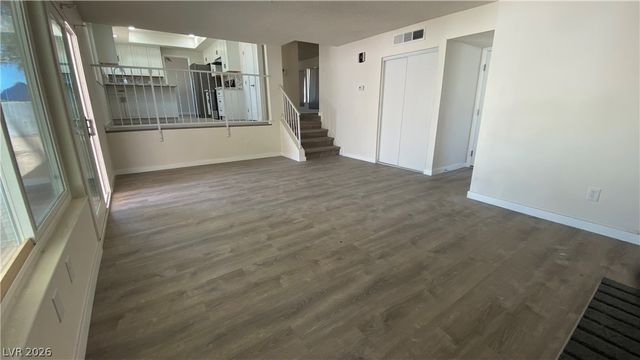 1974 East Hacienda Avenue, Las Vegas, NV 89119