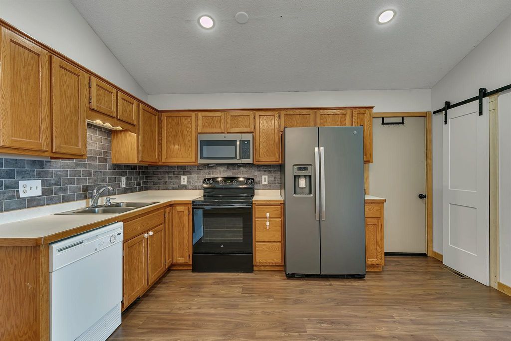 6089 Mill Run Road, Monticello, MN 55362 — photo 3