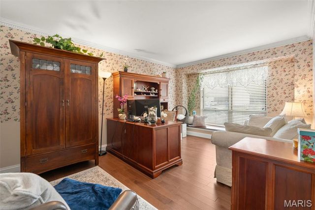 37 Great Lakes Drive, St Peters, MO 63376