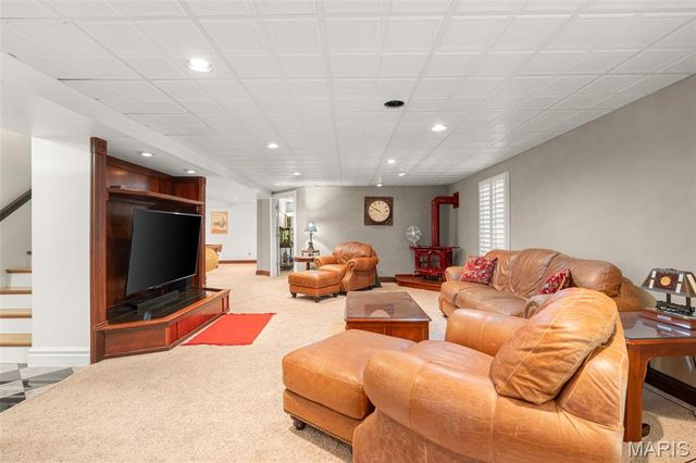 37 Great Lakes Drive, St Peters, MO 63376