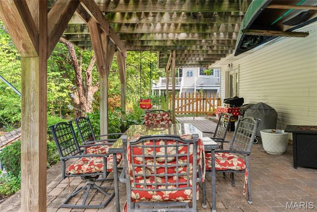 37 Great Lakes Drive, St Peters, MO 63376