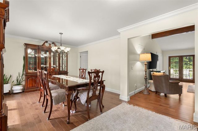 37 Great Lakes Drive, St Peters, MO 63376